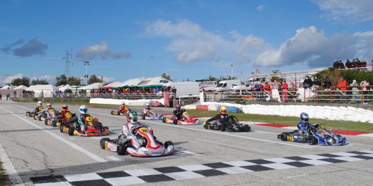 Nella prima di Karting en plein di Lombardo a Melilli