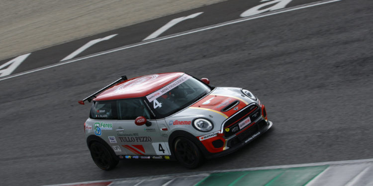 Squadra Corse Angelo Caffi doppietta di podi al Mugello