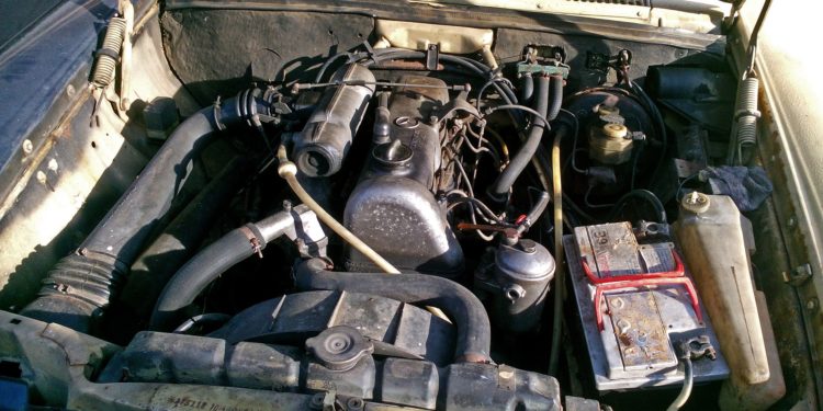 Come caricare la batteria dell’auto