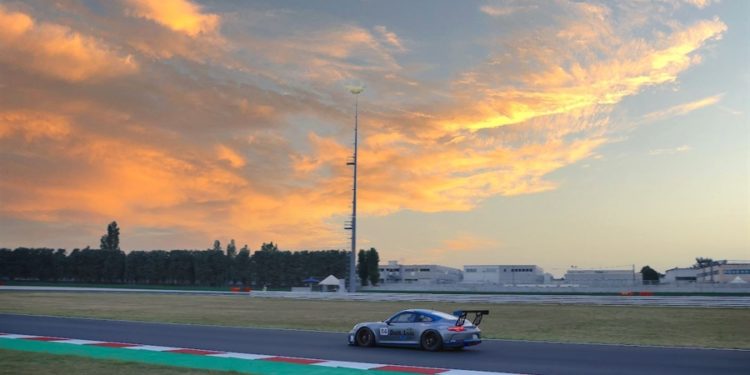 Tra un mese scatta il Porsche Club GT 2022