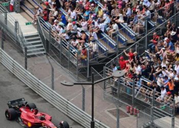 F1 Gp Monaco, Leclerc pole e prima fila Ferrari