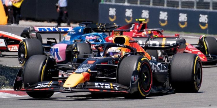 F1 Gp Canada 2022, Verstappen vince davanti a Sainz e Hamilton