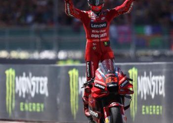MotoGP, Bagnaia trionfa a Silverstone: Vinales secondo