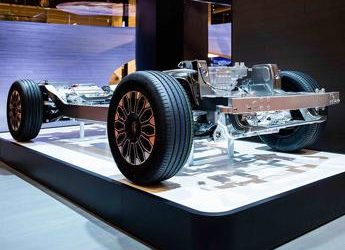 BYD vs Tesla: una sfida su base mondiale