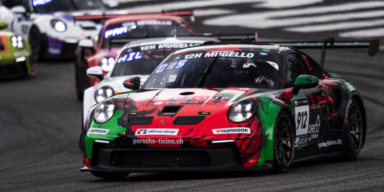 Fenici apre il 2024 con una vittoria alla 12 Ore del Mugello