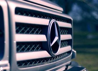 Mercato auto Europa 2024: a febbraio cresce del 10%