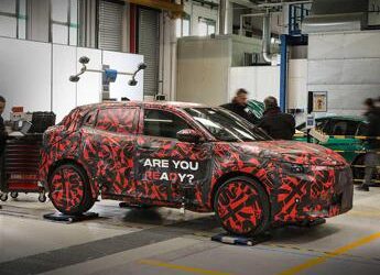 Alfa Romeo Milano: svelato il profilo del SUV compatto