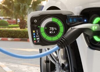 Non si fermano gli aumenti per la ricarica delle auto elettriche