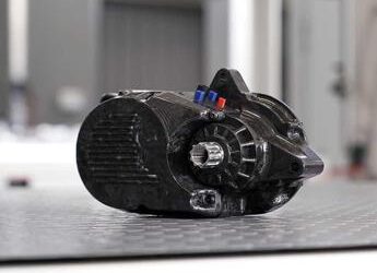 Edinamic lancia il primo motore al mondo in carbonio