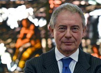 Scontro sugli incentivi auto: Urso vs Salvini