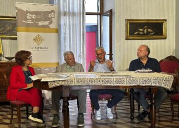 PRESENTATA L’EDIZIONE 2024 DI “RUOTE NELLA STORIA”, CON LE AUTO D’EPOCA CHE RAGGIUNGERANNO OFFIDA