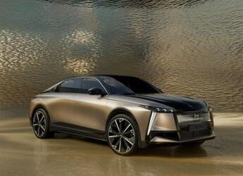 DS N°8, l’ammiraglia elettrica del futuro