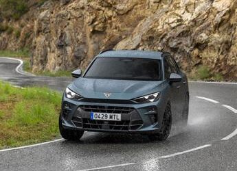 CUPRA Terramar 2024: innovazione, versatilità e prestazioni