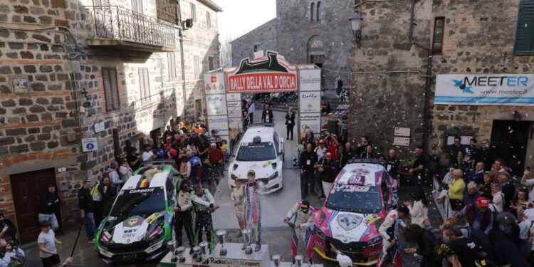 Il Rally della Val d’Orcia lancia la sfida a vetture moderne e storiche: il 29 e 30 marzo, riflettori puntati sul Campionato Italiano Rally Terra e sul Campionato Italiano Rally Terra Storico
