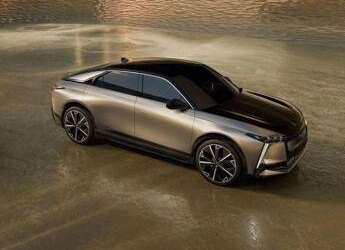 DS N°8: al via gli ordini in Italia per il SUV Elettrico da 750 km