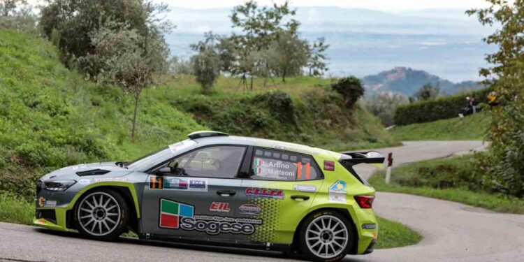 Luca Artino pronto ad accendere i motori della stagione sportiva 2025: il pilota pistoiese al “via” del Rally Il Ciocco, apertura della Coppa Rally di Zona 7