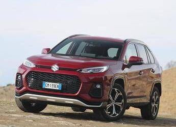 Suzuki Across Plug-in 2025: l’ibrida che si rivolge alle aziende e liberi professionisti