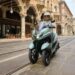 Yamaha Tricity 125 2025: lo scooter urbano a tre ruote che cambia le regole