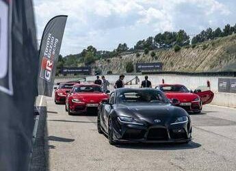 Nuova Toyota GR Supra 2025: massima potenza per la A90 Final Edition, massima leggerezza per la Lightweight EVO