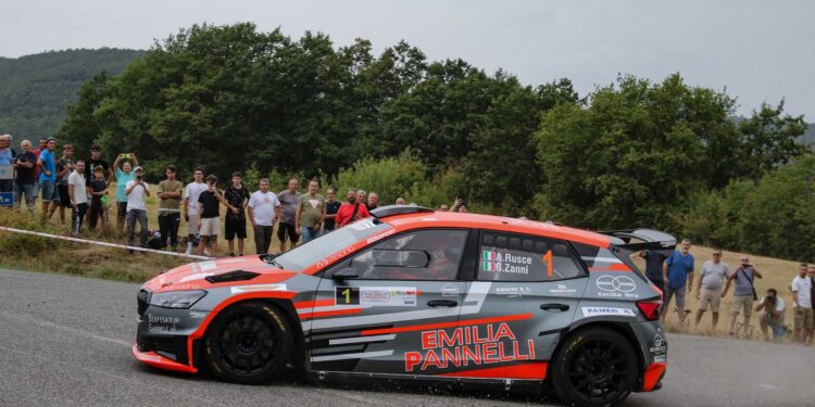 L 43° RALLY DI CASCIANA TERME LANCIA LA VOLATA FINALE DELLA COPPA RALLY DI ZONA 7