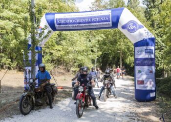 A FINE MESE LA RIEVOCAZIONE DEL CIRCUITO CHIENTI E POTENZA PER MOTO D’EPOCA