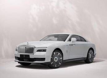 Rolls-Royce Spectre Inspired by Primavera: l’eleganza della rinascita