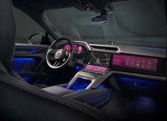 La Porsche Cayenne Electric ridefinisce gli interni del futuro