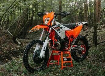 Nuova KTM 300 EXC HARDENDURO 2026