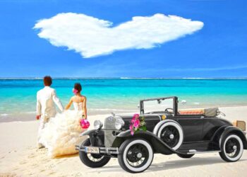 Le auto d’epoca nel giorno del matrimonio: come il fotografo matrimoniale in Puglia cattura la loro magia