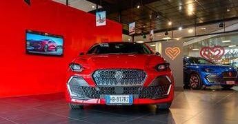 Nuova Renault Clio: oltre 10.000 ordini in Italia