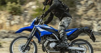 Yamaha WR125R arriva nelle concessionarie
