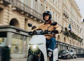 Zero Motorcycles presenta il nuovo scooter elettrico LS1