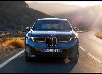 BMW iX3 40: l’elettrica d’accesso che alza il livello