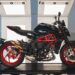 MV Agusta, la Brutale 800 si veste di “Nero Carbonio”