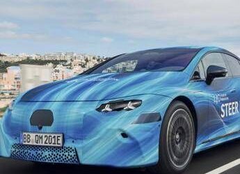 Mercedes EQS introduce lo steer-by-wire