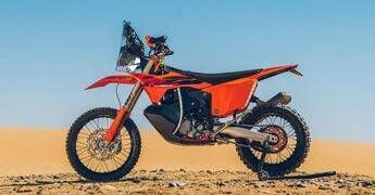 KTM 450 Rally Replica 2027, la Dakar diventa accessibile