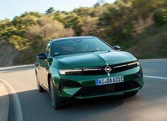 Opel Astra Sports Tourer Electric, efficienza reale su strada