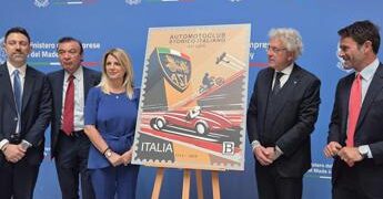 Asi, un francobollo per i suoi ‘primi 60 anni’