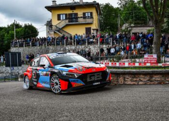 Ferrarotti sorride al Rally Due Valli: secondo nel CIR Promozione e settimo assoluto