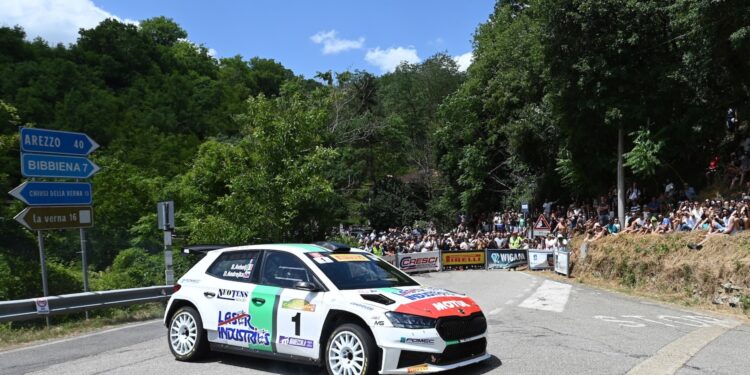Il Rally Internazionale Casentino all’accensione dei motori:106, gli equipaggi al “via” della quarantaseiesima edizione dell’evento