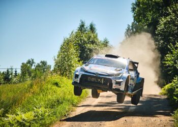 MOVISPORT DI NUOVO AI VERTICI IRIDATI: SUNINEN SECONDO DI WRC-2 IN ESTONIA