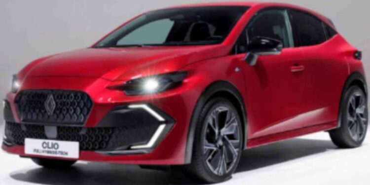 Auto full hybrid in città, la Nuova Renault Clio è il giusto compromesso tra efficienza e libertà