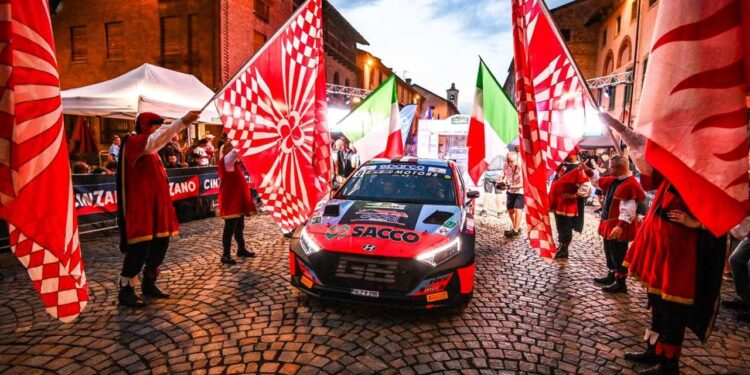 Ivan Ferrarotti conquista il sesto posto assoluto e il podio del Campionato Italiano Rally Promozione al #RA Rally Regione Piemonte