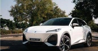 Changan Deepal S07 MY26 debutta a Torino: 500 km di autonomia e ricarica a 200 kW
