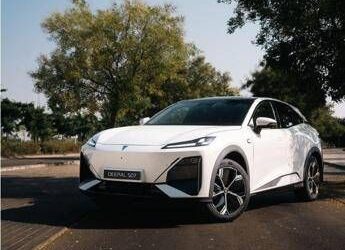 Changan Deepal S07 MY26 debutta a Torino: 500 km di autonomia e ricarica a 200 kW