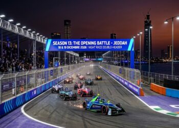 Formula E, al via la Stagione 13: debutto storico a Gedda tra le luci della notte
