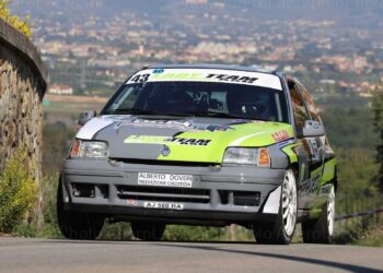 LUCIANA BANDINI TORNA AL VOLANTE: AL VIA A CASCIANA TERME CON LA CLIO WILLIAMS