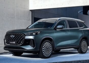 CHERY Tiggo 8 CSH Super Hybrid: 7 posti e 90 km in elettrico