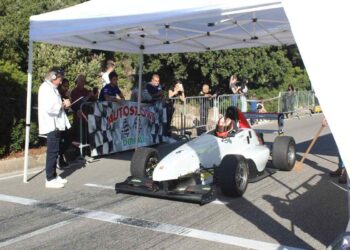 11° Slalom Città di Dorgali (Cala Gonone-Galleria): grande attesa per la sfida tra Paolo Piras e Roberto Idili che si contenderanno il titolo di campione sardo. Spettacolo garantito per l’ultima prova della Coppa Zona 2 e del Campionato Regionale ACI Sport Sardegna Slalom. Convenzioni per i piloti provenienti da oltre mare