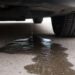 Perdita d’acqua dall’auto: Le cause principali e come riconoscerle